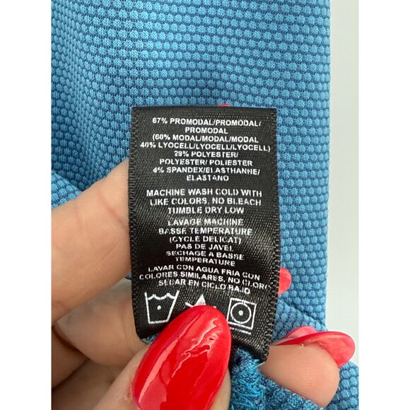 KUHL Polo Shirt Men's Size XL Pockets Modal Blend Stretch Hiking Casual Blue - Picture 8 of 8